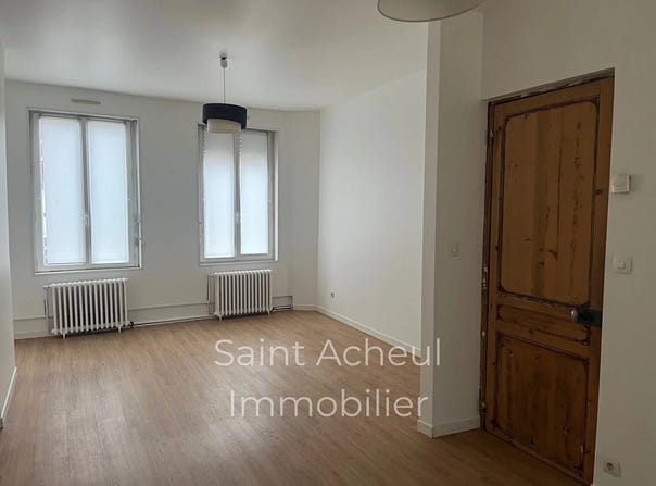 Amiens, Somme 80090