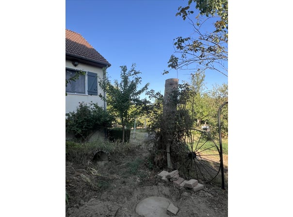 Coulanges-lès-Nevers, Burgundy 58660