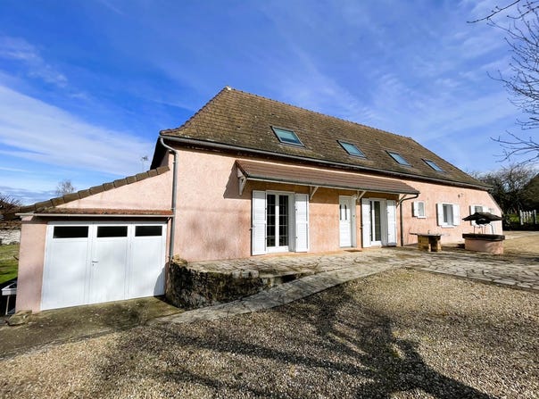 Digoin, Burgundy 71160