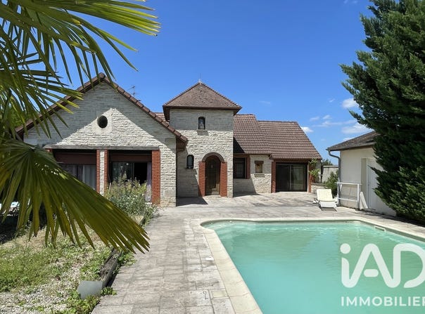 Châtillon-sur-Seine, Bourgogne-Franche-Comté 21400