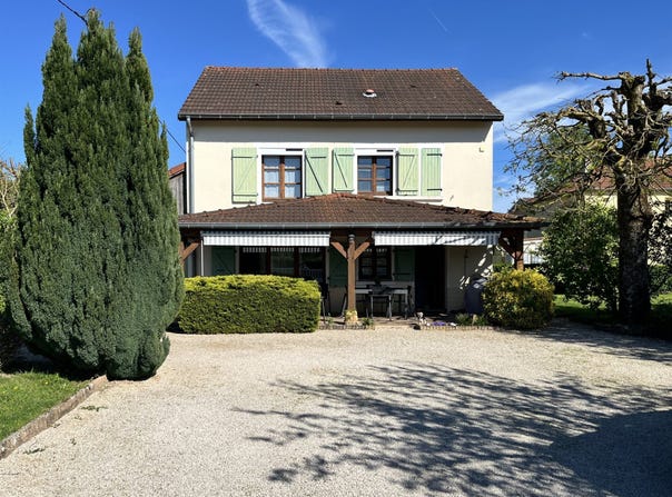 Romenay, Burgundy 71470
