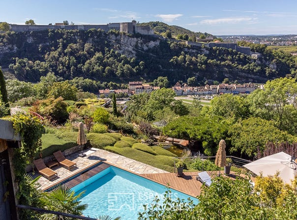 BESANCON, Bourgogne-Franche-Comté 25000