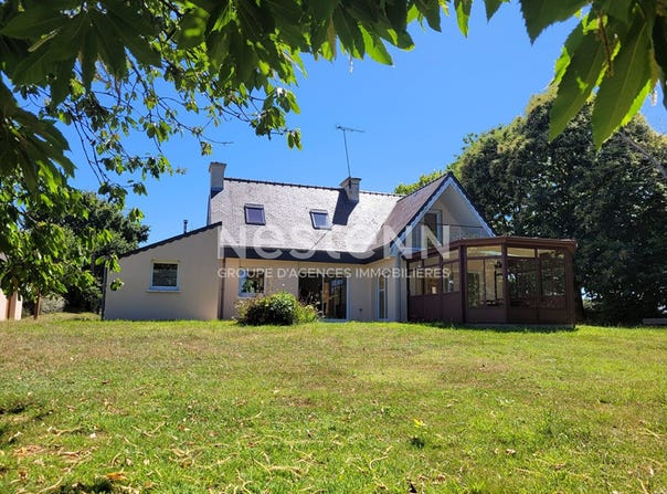 Plouha, Brittany 22580