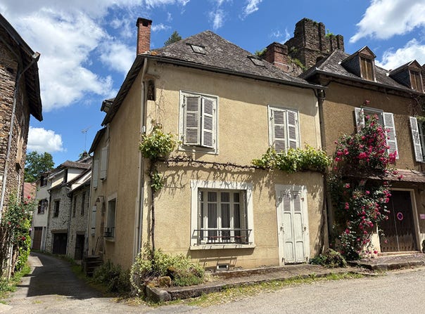 SEGUR LE CHATEAU, Nouvelle-Aquitaine 19230