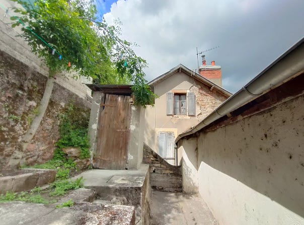 Capdenac-Gare, Lot 12700