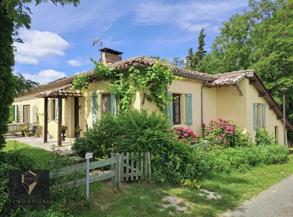 Simorre, Midi-Pyrénées 32420