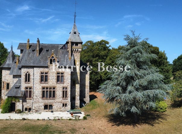 Mayenne, Pays de la Loire 53100
