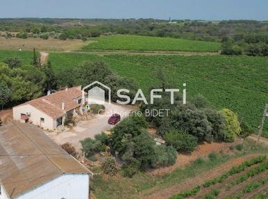 Vauvert, Languedoc-Roussillon 30600