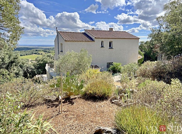 Faugères, Languedoc-Roussillon 34600
