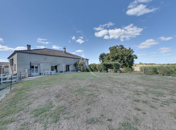 VAZERAC, Occitanie 82220