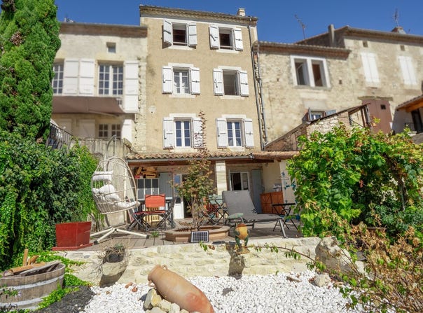Lauzerte, Midi-Pyrénées 82110