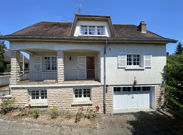 Gueugnon, Burgundy 71130