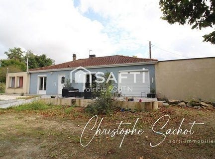 Beaussais-Vitre, Poitou-Charentes 79370