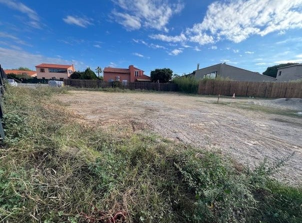 Alénya, Languedoc-Roussillon 66200