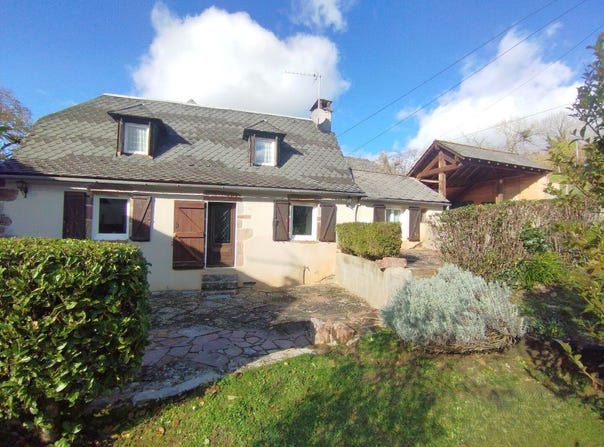 VILLECOMTAL, Occitanie 12580