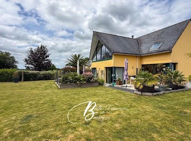 SIZUN, Brittany 29450