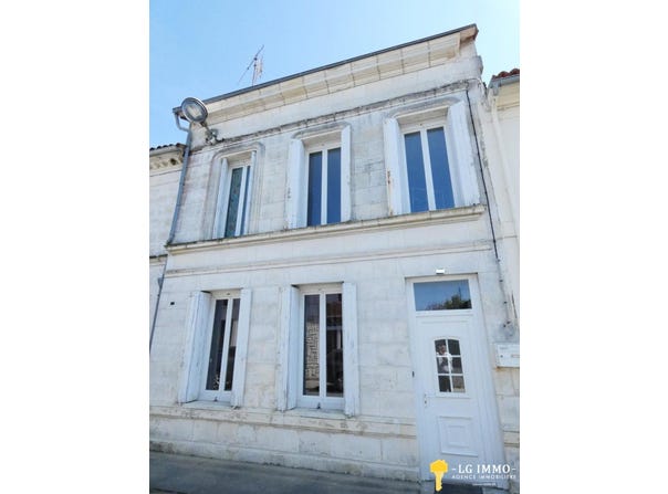 Mortagne-sur-Gironde, Poitou-Charentes 17120