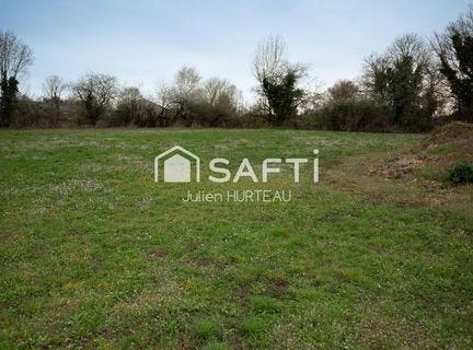 Saint-Martin-De-Saint-Maixent, Poitou-Charentes 79400