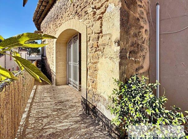 Sérignan-du-Comtat, Provence-Alpes-Côte d'Azur 84830