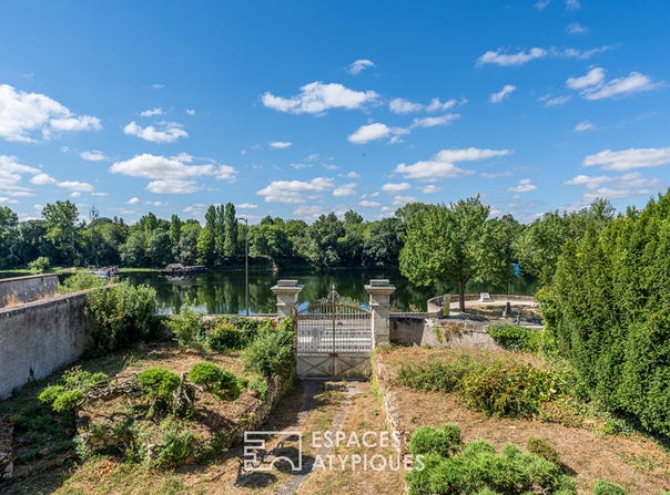CHINON, Centre-Val de Loire 37500