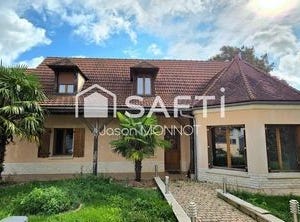 Nuits, Bourgogne 89390