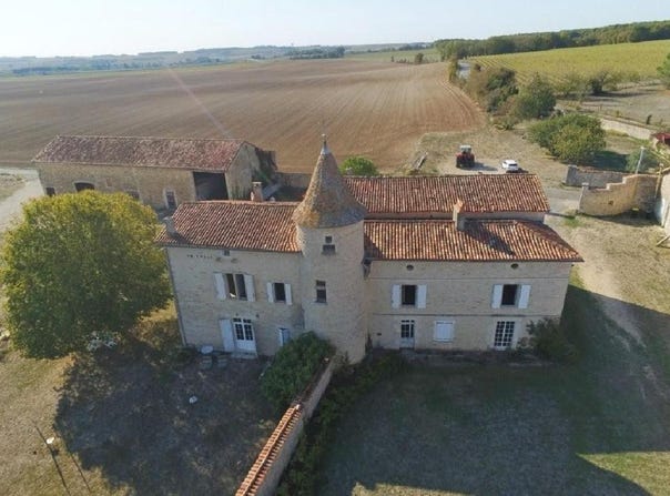 RUFFEC, Nouvelle-Aquitaine 16140