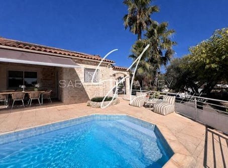 Saint-Bres, Languedoc-Roussillon 34670