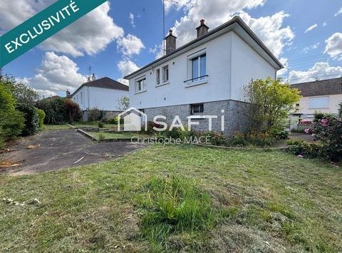 Laval, Pays de la Loire 53000