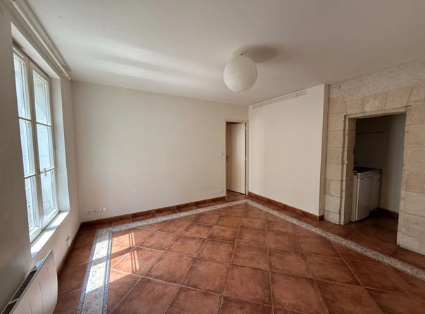 Tours, Indre-et-Loire 37000