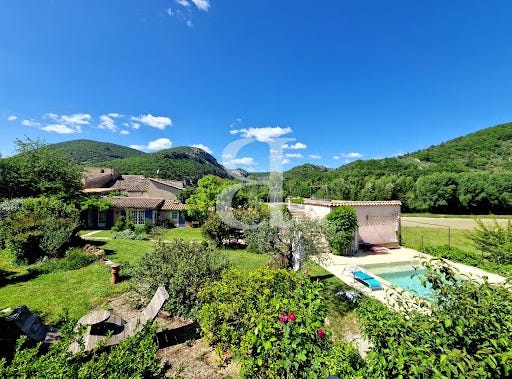 Curnier, Auvergne-Rhône-Alpes 26110