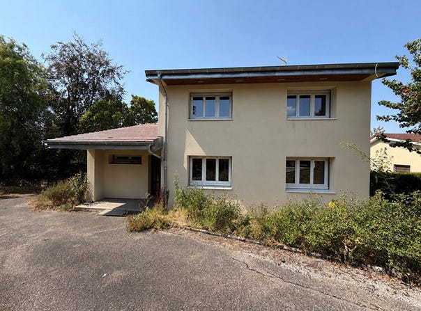 LONS-LE-SAUNIER, Bourgogne-Franche-Comté 39000