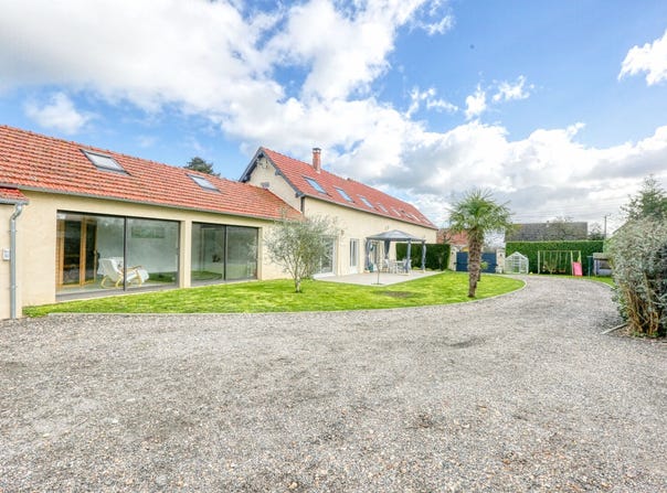LES ANDELYS, Normandy 27700