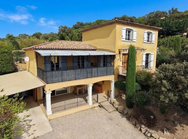 Cotignac, Provence-Alpes-Côte d'Azur 83570