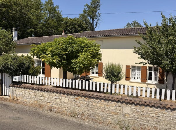 La Faye, Poitou-Charentes 16700