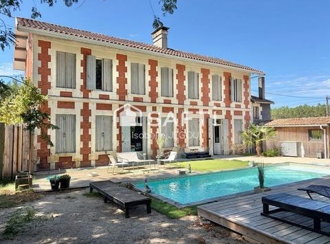 Salles, Aquitaine 33770