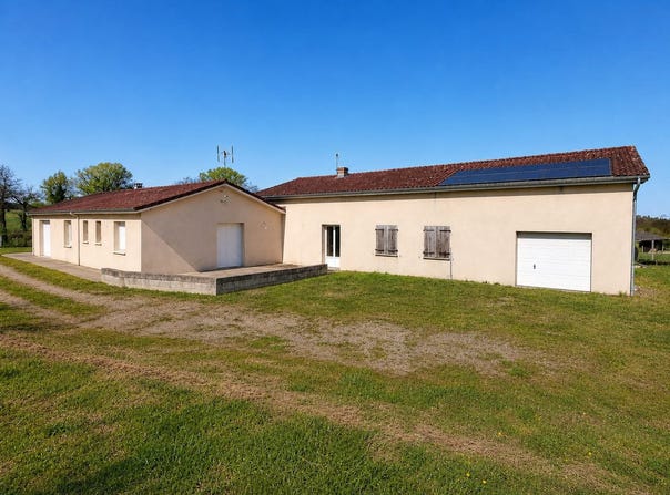 La Souterraine, Limousin 23300