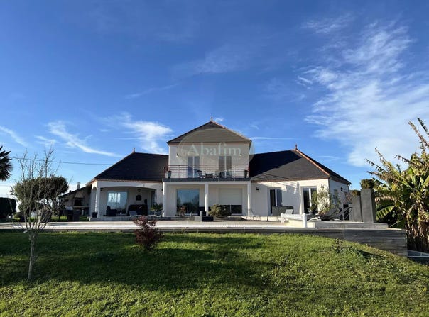 Nay, Aquitaine 64800