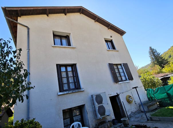 VIVIEZ, Occitanie 12110
