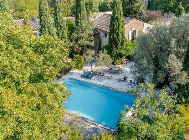 Maubec, Provence-Alpes-Côte d'Azur 84660