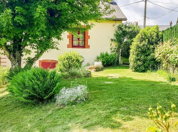 Saint-Prix, Burgundy 71990