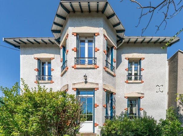 Vic-le-Comte, Auvergne 63270