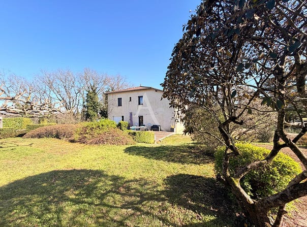Parnac, Midi-Pyrénées 46140