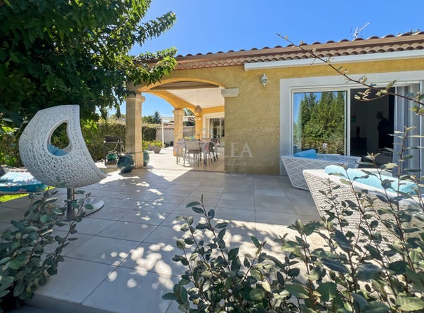 Uzès, Languedoc-Roussillon 30700
