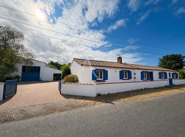 COMMEQUIERS, Pays de la Loire 85220