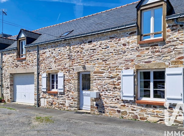 Béganne, Brittany 56350