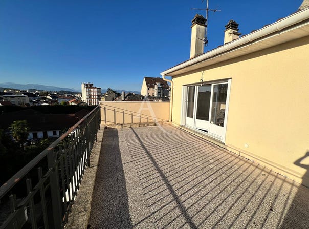 PAU, Nouvelle-Aquitaine 64000