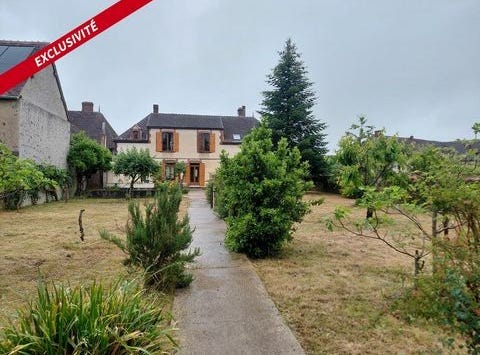La Loupe, Centre 28240