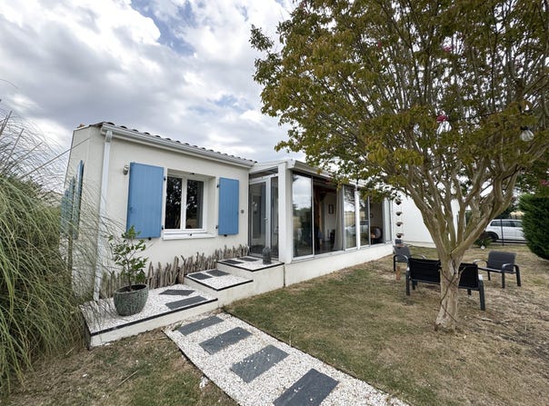 Barzan, Poitou-Charentes 17120