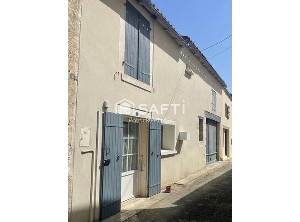 Dampierre-Sur-Boutonne, Poitou-Charentes 17470