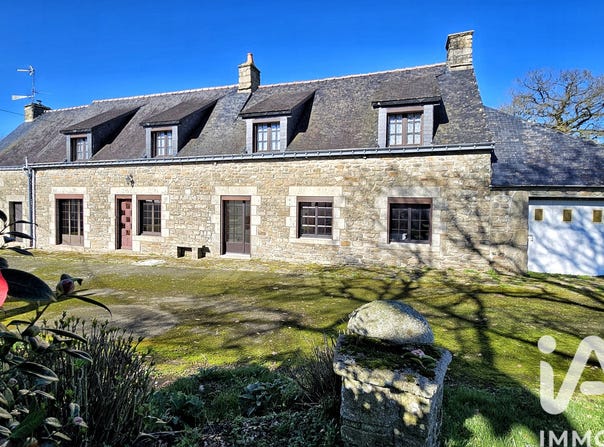 Guégon, Brittany 56120